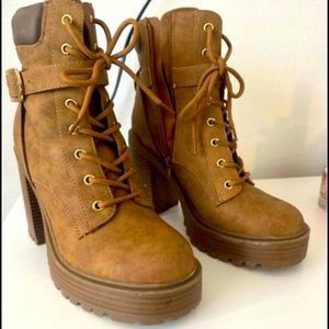 GBG by Guess boots